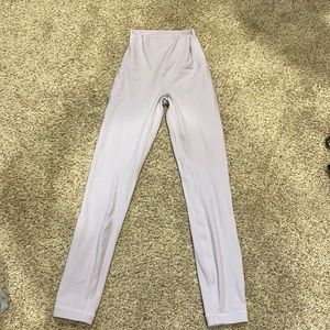Lululemon lavender color align high rise leggings size 0 like new 24 inch inseam